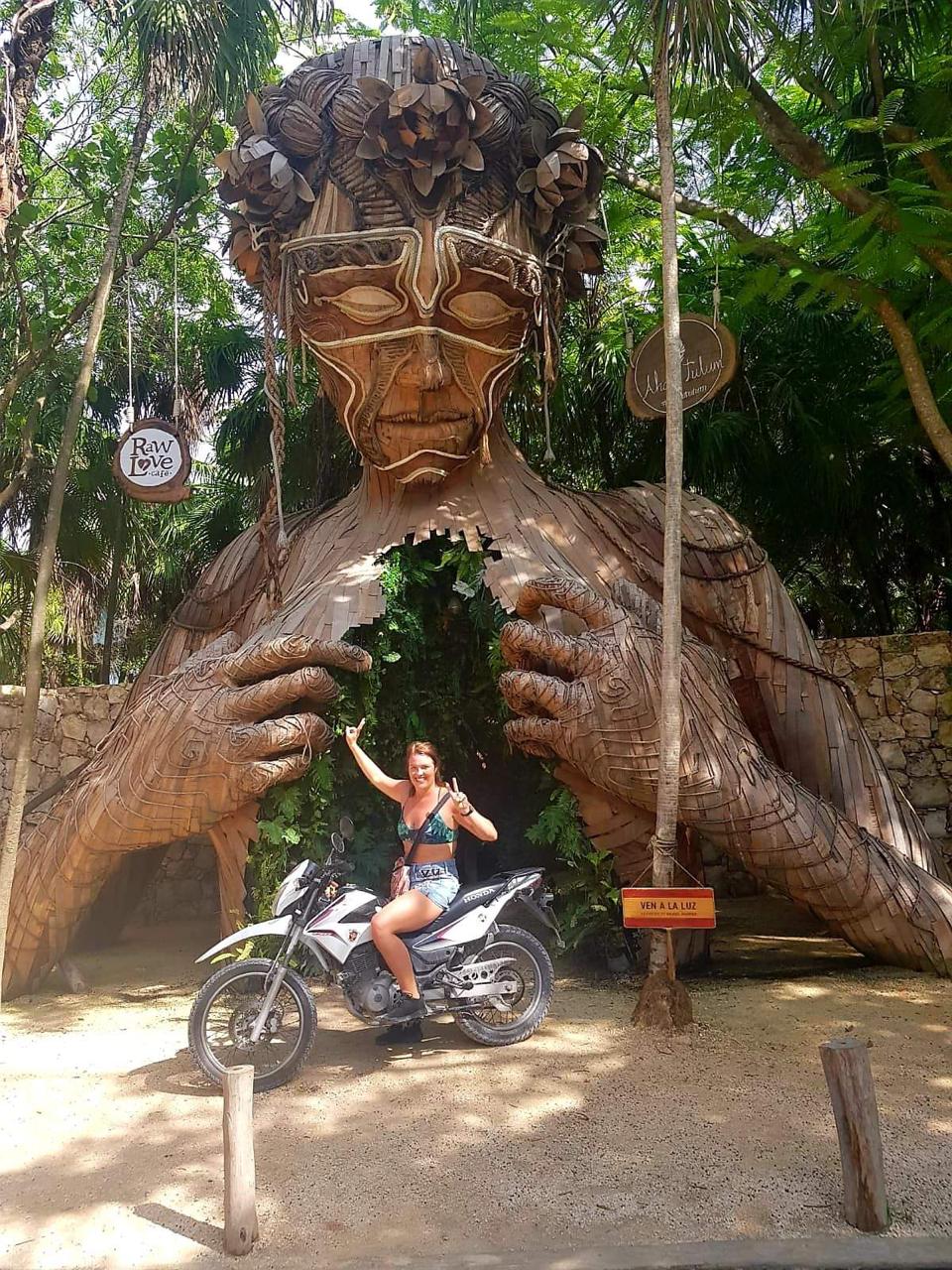 4af5caa5-33bd-44de-8773-1d10d395343e